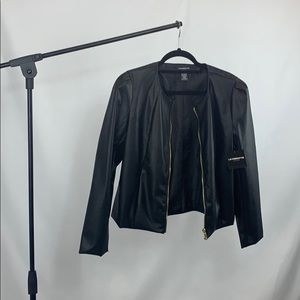 Too big for me! Never used, still has tags on!